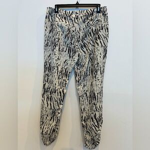 Parker Devlin pleated front ruched ankle/cropped pants